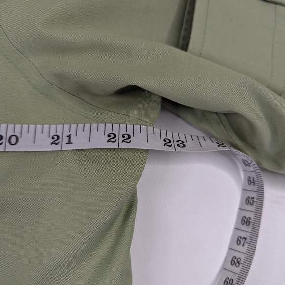 LL Bean Shirt Wrinkle‎ Resistant Pistachio Green Button Front Women's L - Picture 6 of 12